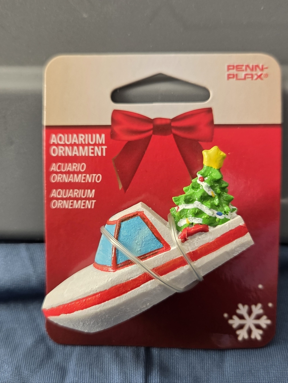 Boat With Christmas Tree Aquarium Ornament